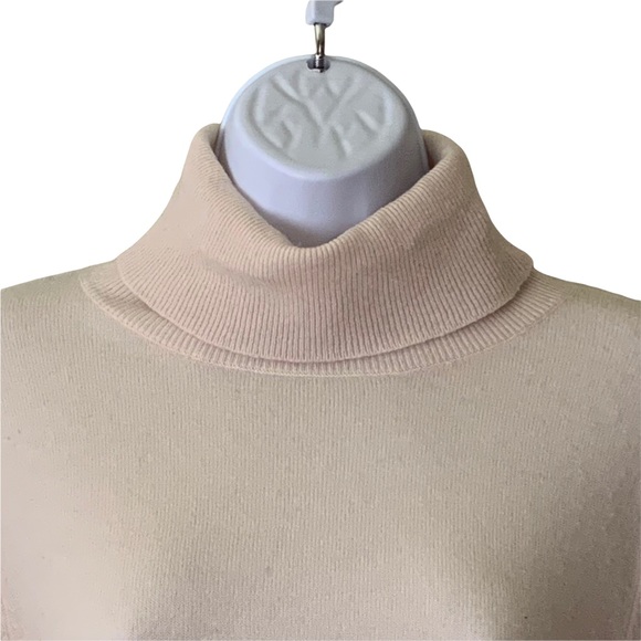 Joie x Revolve Turtleneck Shialy Top Sweater Wool Cashmere White - Picture 10 of 13